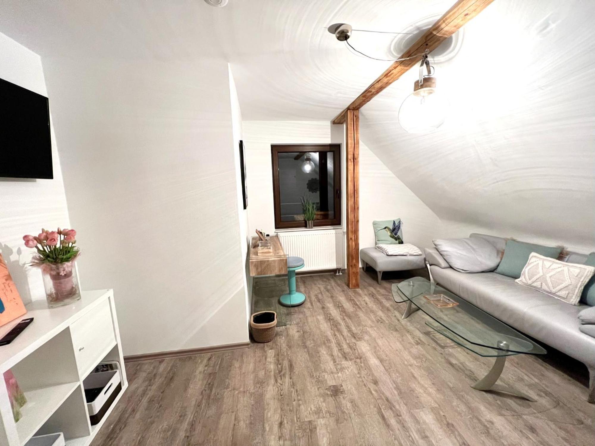 Wellness Am Morgengau Mit Whirlpool Und Sauna Rotterode Exterior photo